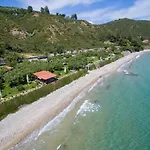 Ktima Delmare Pantazara * Неа-Скиони