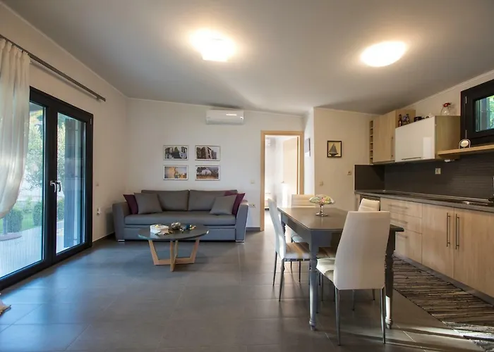 Villa Ktima Delmare Pantazara *